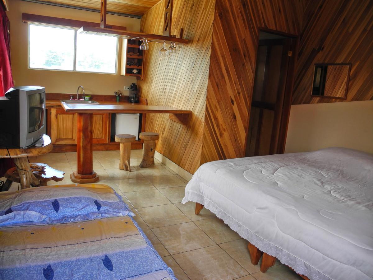 Sleepers Sleep Cheaper Hostel Монте-Верде Экстерьер фото